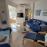 Fantastic - Beachfront Apartman