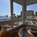 Fantastic - Beachfront דירה